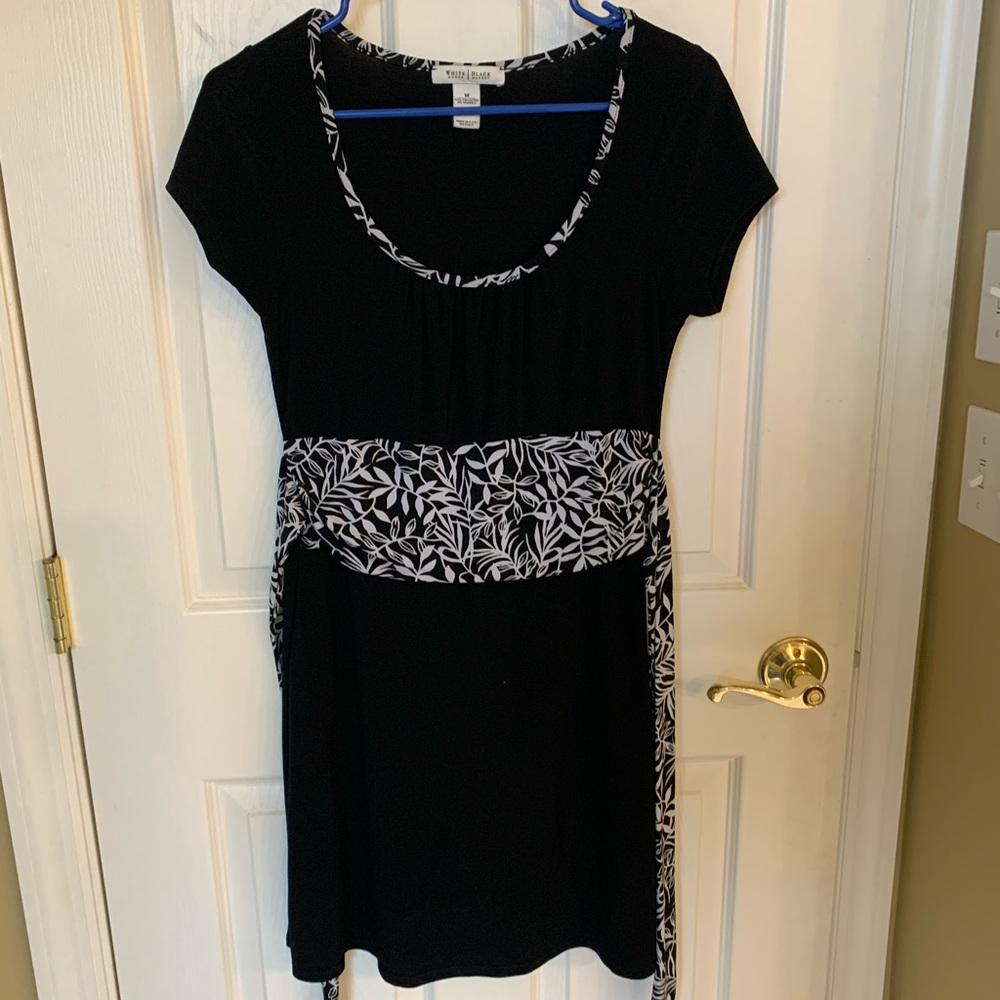 White House|Black Market dress or top